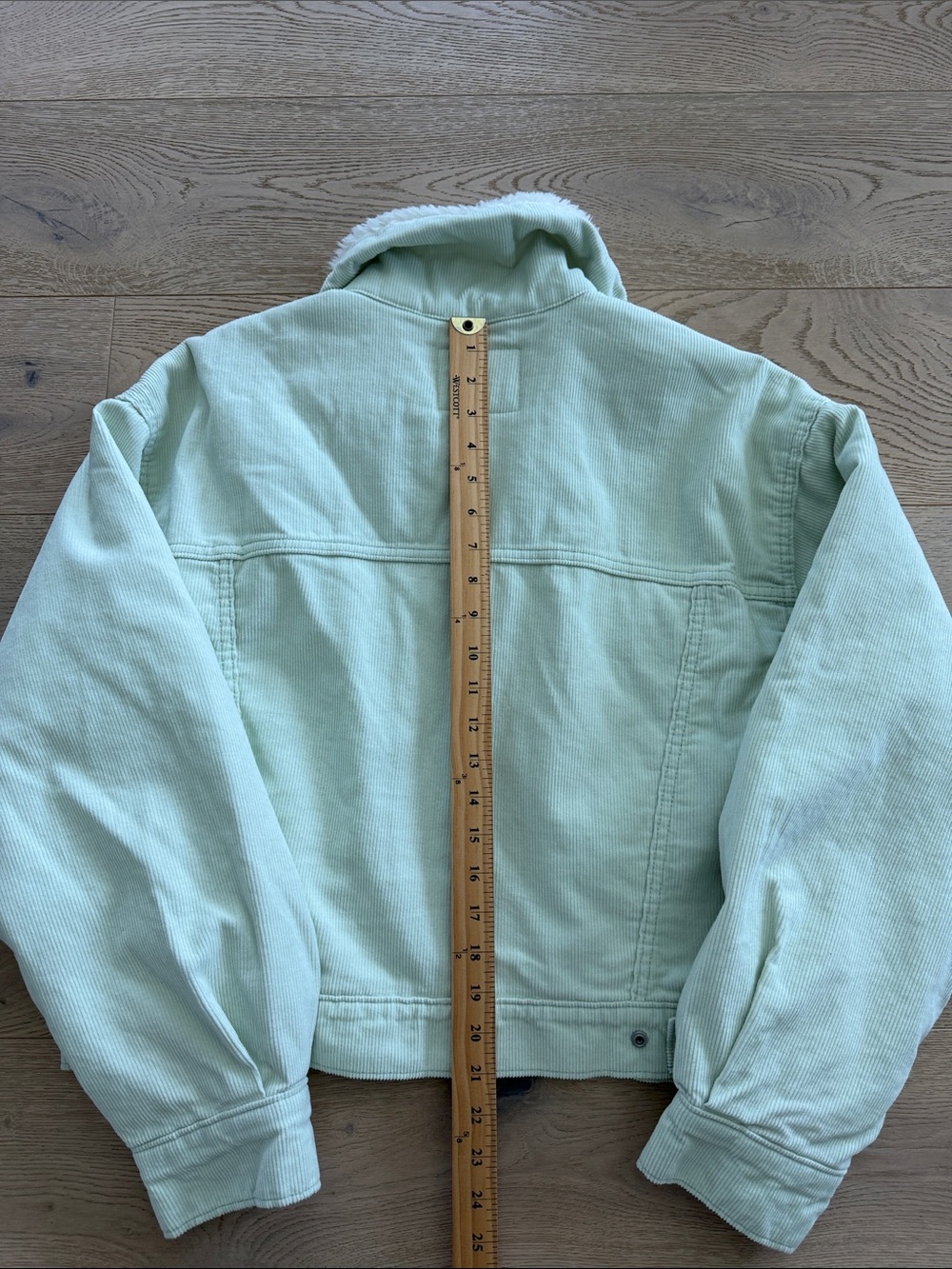Levi’s Cord Sherpa Fleece Baby Cropped Trucker Jacket Meadow Mist Womens Medium - Picture 8 of 8